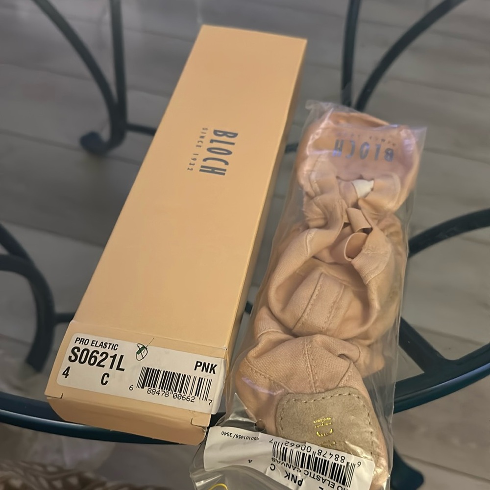 Women’s Ballet shoes